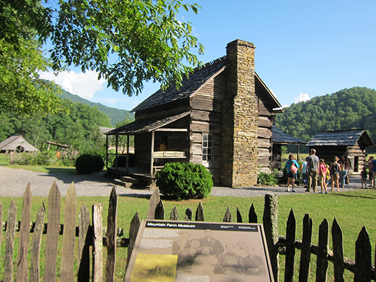 mountain farm museum cherokee nc